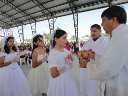 Ceremonia de Primera Comunión en Isabela