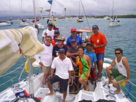 Galápagos se prepara para recibir a más de un centenar de veleristas en regata 2011
