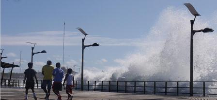 Aguaje provocó presencia de olas más altas en San Cristóbal