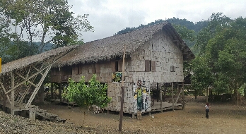 La "Casa de Los Abuelos"en Río Caña, Manabí